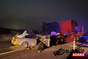 Adana039da-otomobilin-tira-carptigi-kazada-2-kisi-oldu.jpg
