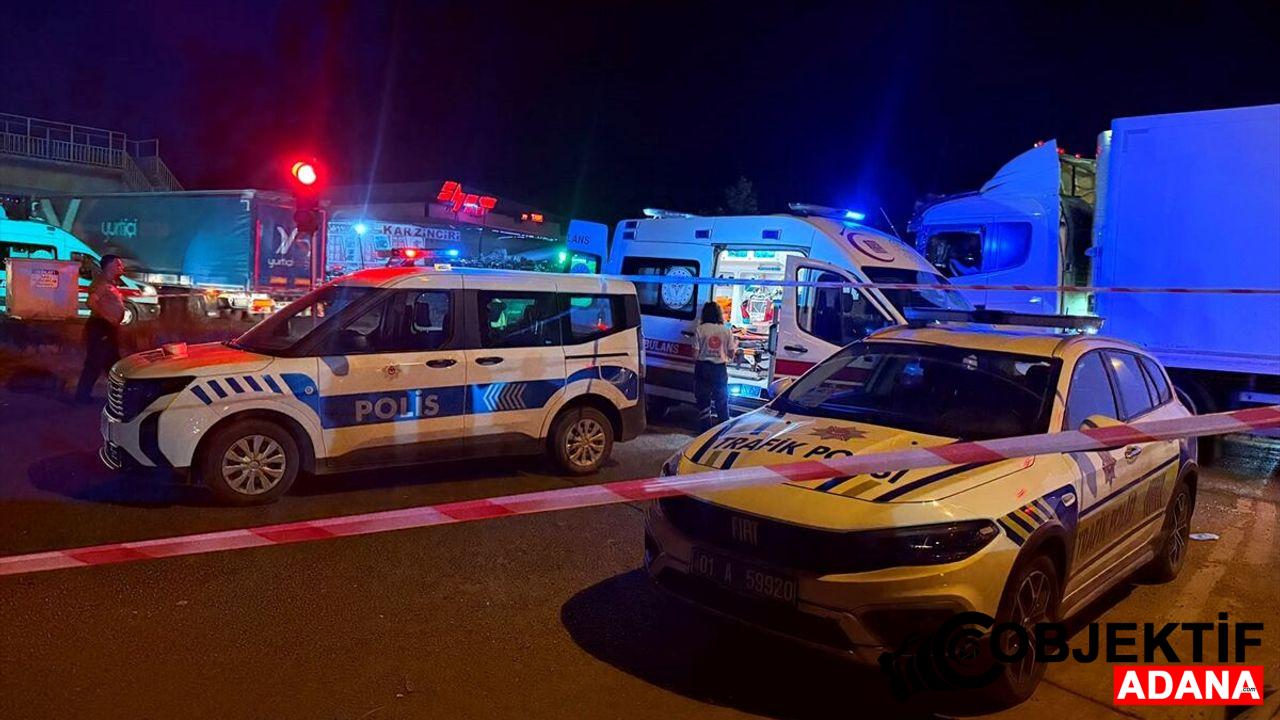 Adana039da-trafik-isiklarinda-bekleyen-araca-carpan-otomobilin-surucusu-oldu.jpg