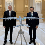 azerbaycan-cumhurbaskani-aliyev-baykar-yonetim-kurulu-baskani-bayraktari-kabul-etti-kopp.jpg