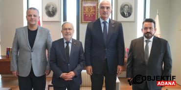 bakan-ersoy-15-temmuz-dernegi-heyetini-agirladi-0hz5.jpg
