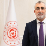 bakani-isikhandan-en-dusuk-emekli-ayligi-aciklamasi-9wab.jpg