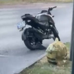 bakirkoyde-otomobilin-carptigi-motosikletli-genc-oldu-jfn4.jpg