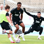 besiktas-yeni-sezon-hazirliklarini-cift-antrenmanla-surdurdu-kjvn.jpg