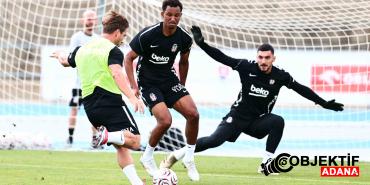 besiktas-yeni-sezon-hazirliklarini-cift-antrenmanla-surdurdu-kjvn.jpg
