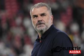 cristiano-ronaldonun-yeni-hocasi-ange-postecoglou-oldu-h5d2.jpg