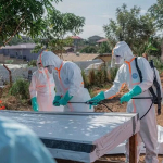ebola-salgininda-can-kaybi-702ye-yukseldi-0zt6.jpg