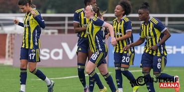 fenerbahce-kadin-futbol-takiminda-yaprak-dokumu-7-isimle-yollar-ayrildi-vkkn.jpg
