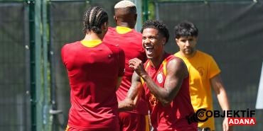 galatasarayda-wilfried-singo-takimdan-ayri-calisti-hstw.jpg