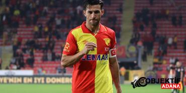 goztepede-ismail-koybasi-futbolu-birakti-hxvy.jpg