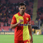 ismail-koybasi-37-yasinda-futbola-veda-etti-8jov.jpg