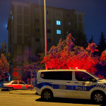 kayseride-3uncu-kattan-dusen-cocuk-agir-yaralandi-zikl.jpg