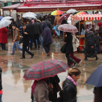 meteoroloji-tarih-verdi-istanbula-saganak-geliyor-ege-ve-akdeniz-43-dereceyi-gorecek-oyty.jpg