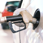 motorine-zam-geldi-bazi-illerde-litre-fiyati-81-tlyi-gecti-2dpj.jpg