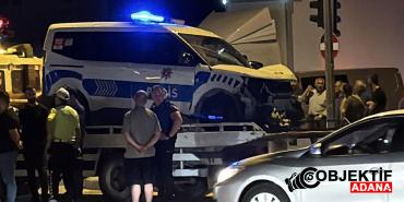 polis-araci-ile-otomobil-carpisti-2si-polis-3-yarali-ervt.jpg