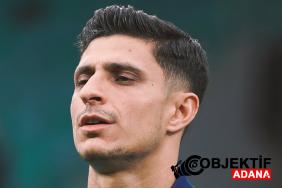 rizespor-benhur-keser-ile-yollarini-ayirdi-v89n.jpg