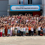 tugva-yaz-okulu-istanbul-da-150-bin-ogrenci-kaydiyla-istanbula-damga-vurdu-ajor.jpg