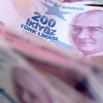 500-bin-tlsi-olanlarin-aylik-kazanci-degisti-banka-banka-mevduat-getirisi-belli-oldu-auer.jpg