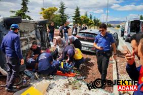 afyonkarahisarda-otomobiller-carpisti-cok-sayida-yarali-var-hu1j.jpg