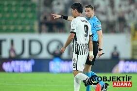 alanyaspor-besiktas-maci-sonrasi-avukatlar-harekete-gecti-hakemler-hakkinda-suc-duyurusu-rbuf.jpg