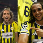 aziz-yildirim-soyunma-odasina-indi-fenerbahcenin-guendouzi-paylasimi-ses-getirdi-eha8.jpg