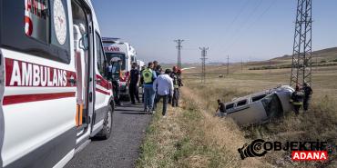 erzurumda-hafif-ticari-arac-sarampole-devrildi-5-yarali-73qe.jpg