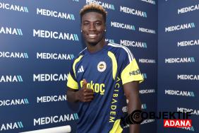 fenerbahce-kojo-peprah-oppongu-kadrosuna-kattigini-acikladi-o26e.jpg