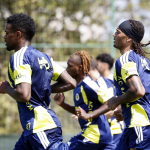 fenerbahce-olimpik-lyon-macinin-hazirliklarina-basladi-qizu.jpg