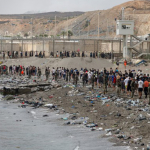 ingilterede-ceuta-panigi-binlerce-gocmen-yola-mi-cikacak-idub.jpg