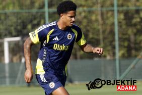 jayden-oosterwolde-fenerbahceden-ayrildigim-icin-uzgunum-3c72.jpg