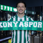konyaspora-hull-cityden-enis-destani-renklerine-bagladi-uzhq.jpg