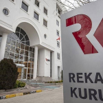 rekabet-kurumu-a101in-carrefoursayi-devralmasina-kosullu-izin-verdi-twax.jpg