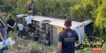 samsunda-faciadan-donuldu-ozel-halk-otobusu-devrildi-21-yarali-var-ogqg.jpg