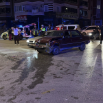 yardim-etmek-istedigi-alkollu-surucu-tarafindan-darbedildi-emqi.jpg