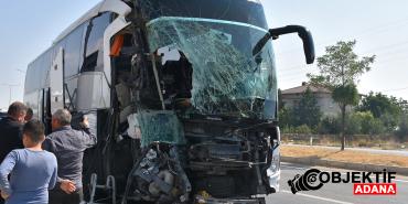 yolcu-otobusu-kamyonete-carpti-1-olu-15-yarali-zku1.jpg
