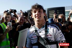 20-yasindaki-kimi-antonelli-madrid-yarisini-da-kazandi-ekz5.jpg