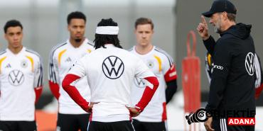 a-milli-takim-da-muzdaripti-jurgen-klopp-kamp-otelinde-sac-tirasini-yasakladi-xiib.jpg