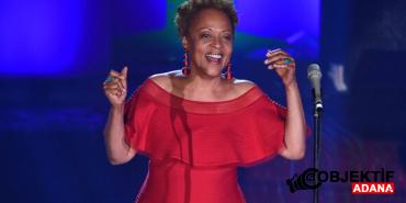 caz-dunyasinin-essiz-sesiydi-grammy-odullu-cassandra-wilson-hayatini-kaybetti-x3iz.jpg