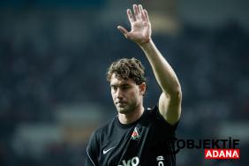 dusan-vlahovic-sakatligi-sebebiyle-sirbistanin-kadrosunda-yer-almayacak-hwuu.jpg
