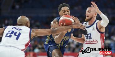 fenerbahce-ligin-ilk-haftasinda-kaybetti-zrt8.jpg