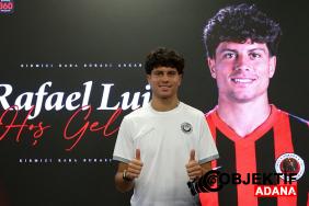 genclerbirligi-benficadan-transfer-yapti-e3pv.jpg