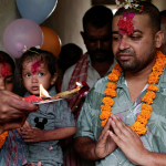 hindu-ritueliyle-karsilandi-nepalde-dokuz-gunluk-mucize-qv9x.jpg