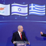 israil-atesle-oynuyor-adalardan-kibrisa-kusatma-plani-egka.jpg
