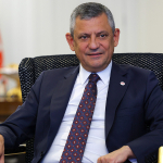 ozgur-ozelden-mansur-yavasin-istifasina-ilk-yorum-fr0q.jpg