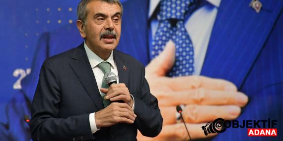 tayt-kot-pantolon-mini-etek-tartismasi-bakan-tekinden-kiyafet-aciklamasi-bu-konuda-kararliyiz-mmfq.j.jpeg