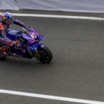 toprak-razgatlioglu-motogpnin-avusturyadaki-sprint-yarisinda-17-oldu-qcxa.jpg