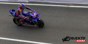 toprak-razgatlioglu-motogpnin-avusturyadaki-sprint-yarisinda-17-oldu-qcxa.jpg