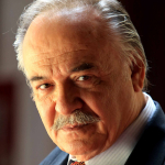 usta-oyuncu-cetin-tekindor-hastaneye-kaldirildi-m4cp.jpg