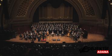 yuz-milyonlarca-dinlemeye-ulasan-orkestra-turkiyeye-geliyor-jf6d.jpg