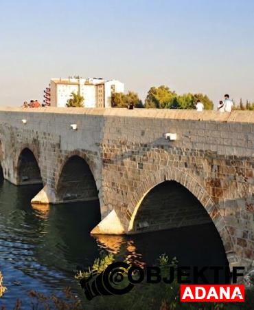 Adana-Taskoprude-Osmanli-Bayraginin-Izleri.jpeg