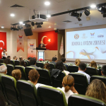 Adana039da-0391-Otizm-Zirvesi039-duzenlendi.jpg